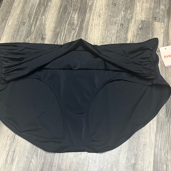 Evri High Waisted Swim Bottoms Women’s 4X - Picture 2 of 5